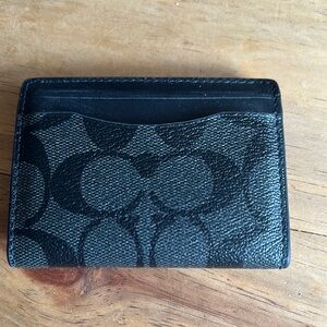 Coach Black Card Holder EUC